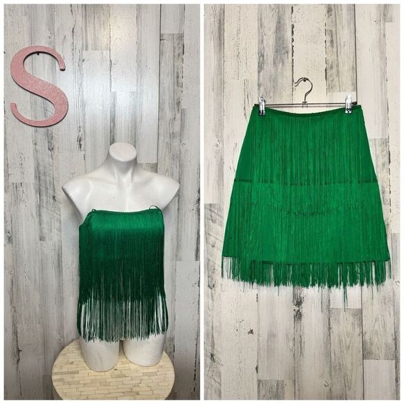 Sincerly Jules Tops - Sincerely Jules Fringe Halter Top and Skirt Set Women's Size small